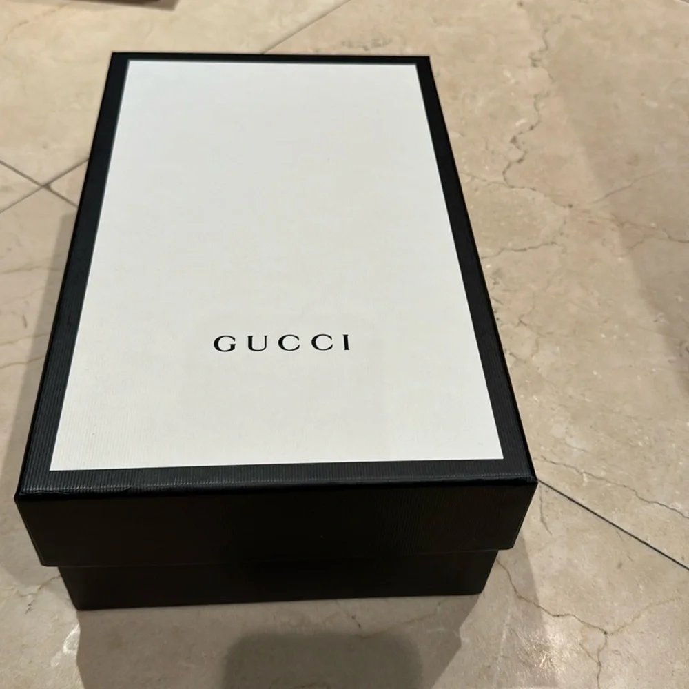 Gucci jewel sneakers - Picture 9 of 11